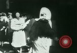 Standbild Vichy Frankreich Paris Frankreich, 1940, aus Sekunde 21 historischem Filmmaterial Videoclip 65675021938