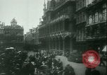 Standbild Das von den Deutschen besetzte Brüssel Belgien Brüssel Belgien, 1940, aus Sekunde 20 historischem Filmmaterial Videoclip 65675021939