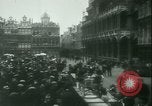 Standbild Das von den Deutschen besetzte Brüssel Belgien Brüssel Belgien, 1940, aus Sekunde 22 historischem Filmmaterial Videoclip 65675021939