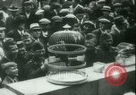 Standbild Das von den Deutschen besetzte Brüssel Belgien Brüssel Belgien, 1940, aus Sekunde 27 historischem Filmmaterial Videoclip 65675021939