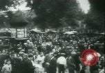 Standbild Das von den Deutschen besetzte Brüssel Belgien Brüssel Belgien, 1940, aus Sekunde 31 historischem Filmmaterial Videoclip 65675021939