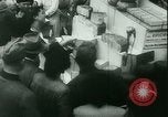 Standbild Das von den Deutschen besetzte Brüssel Belgien Brüssel Belgien, 1940, aus Sekunde 44 historischem Filmmaterial Videoclip 65675021939
