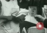 Standbild Das von den Deutschen besetzte Brüssel Belgien Brüssel Belgien, 1940, aus Sekunde 50 historischem Filmmaterial Videoclip 65675021939