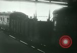 Standbild deutsche Truppen Paris Frankreich, 1940, aus Sekunde 23 historischem Filmmaterial Videoclip 65675021940