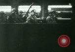 Standbild deutsche Truppen Paris Frankreich, 1940, aus Sekunde 28 historischem Filmmaterial Videoclip 65675021940