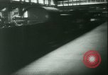 Standbild deutsche Truppen Paris Frankreich, 1940, aus Sekunde 32 historischem Filmmaterial Videoclip 65675021940