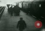 Standbild deutsche Truppen Paris Frankreich, 1940, aus Sekunde 39 historischem Filmmaterial Videoclip 65675021940