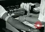 Standbild Lysergic acid diethylamide United States USA, 1967, aus Sekunde 13 historischem Filmmaterial Videoclip 65675021947