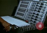 Standbild Lysergic acid diethylamide United States USA, 1967, aus Sekunde 52 historischem Filmmaterial Videoclip 65675021947