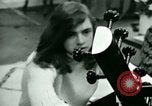 Standbild Lysergic acid diethylamide United States USA, 1967, aus Sekunde 55 historischem Filmmaterial Videoclip 65675021948
