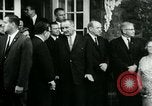 Standbild Präsident Lyndon Johnson bei Glassboro Gipfel Glassboro New Jersey USA, 1966, aus Sekunde 14 historischem Filmmaterial Videoclip 65675021949