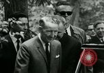 Standbild Präsident Lyndon Johnson bei Glassboro Gipfel Glassboro New Jersey USA, 1966, aus Sekunde 21 historischem Filmmaterial Videoclip 65675021949