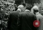 Standbild Präsident Lyndon Johnson bei Glassboro Gipfel Glassboro New Jersey USA, 1966, aus Sekunde 27 historischem Filmmaterial Videoclip 65675021949