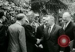 Standbild Präsident Lyndon Johnson bei Glassboro Gipfel Glassboro New Jersey USA, 1966, aus Sekunde 35 historischem Filmmaterial Videoclip 65675021949