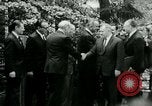 Standbild Präsident Lyndon Johnson bei Glassboro Gipfel Glassboro New Jersey USA, 1966, aus Sekunde 41 historischem Filmmaterial Videoclip 65675021949