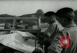 Image British Royal Marines bouclage cratère canton Aden au Yémen, 1966, de la seconde 5 séquences d'archives historiques vidéo 65675021952
