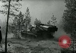 Image 'armée suédoise démontrant canon à capacité nucléaire Suède, 1966, de la seconde 32 séquences d'archives historiques vidéo 65675021955