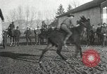 Immagine di Stati Uniti truppe rodeo Francia, 1918, secondo 43 filmato di repertorio 65675021964