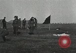 Standbild USA airmen Frankreich, 1918, aus Sekunde 23 historischem Filmmaterial Videoclip 65675021966