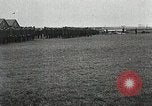 Standbild USA Soldaten Frankreich, 1918, aus Sekunde 20 historischem Filmmaterial Videoclip 65675021967