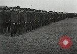 Standbild USA Soldaten Frankreich, 1918, aus Sekunde 27 historischem Filmmaterial Videoclip 65675021967