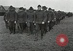 Standbild USA Soldaten Frankreich, 1918, aus Sekunde 30 historischem Filmmaterial Videoclip 65675021967