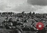 Standbild USA Soldaten Frankreich, 1918, aus Sekunde 11 historischem Filmmaterial Videoclip 65675021968