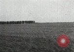 Standbild 26 Infanterie Division Frankreich, 1918, aus Sekunde 32 historischem Filmmaterial Videoclip 65675021969