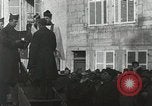 Standbild Taufe Ritus Frankreich, 1918, aus Sekunde 12 historischem Filmmaterial Videoclip 65675021970
