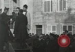 Standbild Taufe Ritus Frankreich, 1918, aus Sekunde 23 historischem Filmmaterial Videoclip 65675021970
