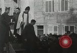 Standbild Taufe Ritus Frankreich, 1918, aus Sekunde 35 historischem Filmmaterial Videoclip 65675021970