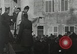 Standbild Taufe Ritus Frankreich, 1918, aus Sekunde 40 historischem Filmmaterial Videoclip 65675021970