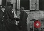 Standbild Taufe Ritus Frankreich, 1918, aus Sekunde 58 historischem Filmmaterial Videoclip 65675021970