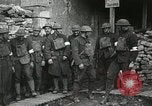 Standbild United States Army Soldaten Frankreich, 1918, aus Sekunde 48 historischem Filmmaterial Videoclip 65675021971