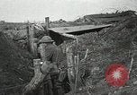 Standbild United States Army Soldaten Frankreich, 1918, aus Sekunde 59 historischem Filmmaterial Videoclip 65675021971