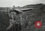 Standbild United States Army Soldaten Frankreich, 1918, aus Sekunde 61 historischem Filmmaterial Videoclip 65675021971