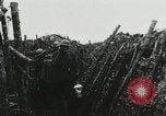 Standbild USA Soldaten Frankreich, 1918, aus Sekunde 31 historischem Filmmaterial Videoclip 65675021973