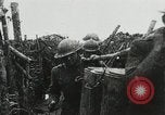 Standbild USA Soldaten Frankreich, 1918, aus Sekunde 38 historischem Filmmaterial Videoclip 65675021973