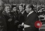 Immagine di Marine Corps War Memorial Arlington Virginia USA, 1954, secondo 14 filmato di repertorio 65675021985