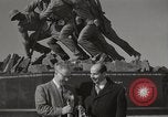 Immagine di Marine Corps War Memorial Arlington Virginia USA, 1954, secondo 45 filmato di repertorio 65675021985