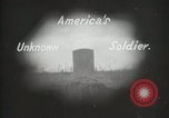 Immagine di First American Unknown Soldier selezionati in Francia Francia, 1921, secondo 25 filmato di repertorio 65675021986