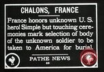 Immagine di First American Unknown Soldier selezionati in Francia Francia, 1921, secondo 41 filmato di repertorio 65675021986