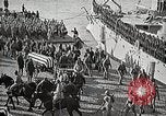 Standbild American unbekannten Soldaten geehrt in Frankreich und transportiert nach Amerika Frankreich, 1921, aus Sekunde 36 historischem Filmmaterial Videoclip 65675021987