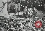 Standbild ersten Bestattung Zeremonie am Grab des Unbekannten Soldaten Arlington Virginia USA, 1921, aus Sekunde 11 historischem Filmmaterial Videoclip 65675021991