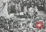 Standbild ersten Bestattung Zeremonie am Grab des Unbekannten Soldaten Arlington Virginia USA, 1921, aus Sekunde 12 historischem Filmmaterial Videoclip 65675021991