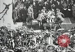 Standbild ersten Bestattung Zeremonie am Grab des Unbekannten Soldaten Arlington Virginia USA, 1921, aus Sekunde 14 historischem Filmmaterial Videoclip 65675021991