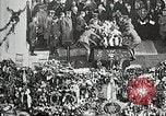 Standbild ersten Bestattung Zeremonie am Grab des Unbekannten Soldaten Arlington Virginia USA, 1921, aus Sekunde 16 historischem Filmmaterial Videoclip 65675021991