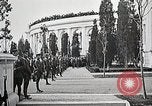 Standbild ersten Bestattung Zeremonie am Grab des Unbekannten Soldaten Arlington Virginia USA, 1921, aus Sekunde 33 historischem Filmmaterial Videoclip 65675021991