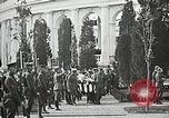 Standbild ersten Bestattung Zeremonie am Grab des Unbekannten Soldaten Arlington Virginia USA, 1921, aus Sekunde 53 historischem Filmmaterial Videoclip 65675021991