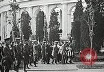 Standbild ersten Bestattung Zeremonie am Grab des Unbekannten Soldaten Arlington Virginia USA, 1921, aus Sekunde 56 historischem Filmmaterial Videoclip 65675021991
